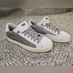 P448 John Felix Silver and Gray Sneakers Size 37 US 7 Womens NWOT High Quality